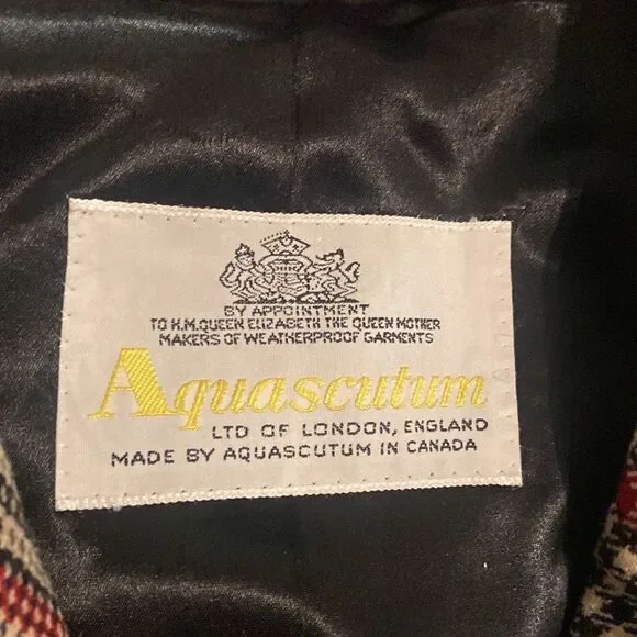 Aquascrutum Vintage Plaid Trench Coat with Belt - Picture 9 of 16